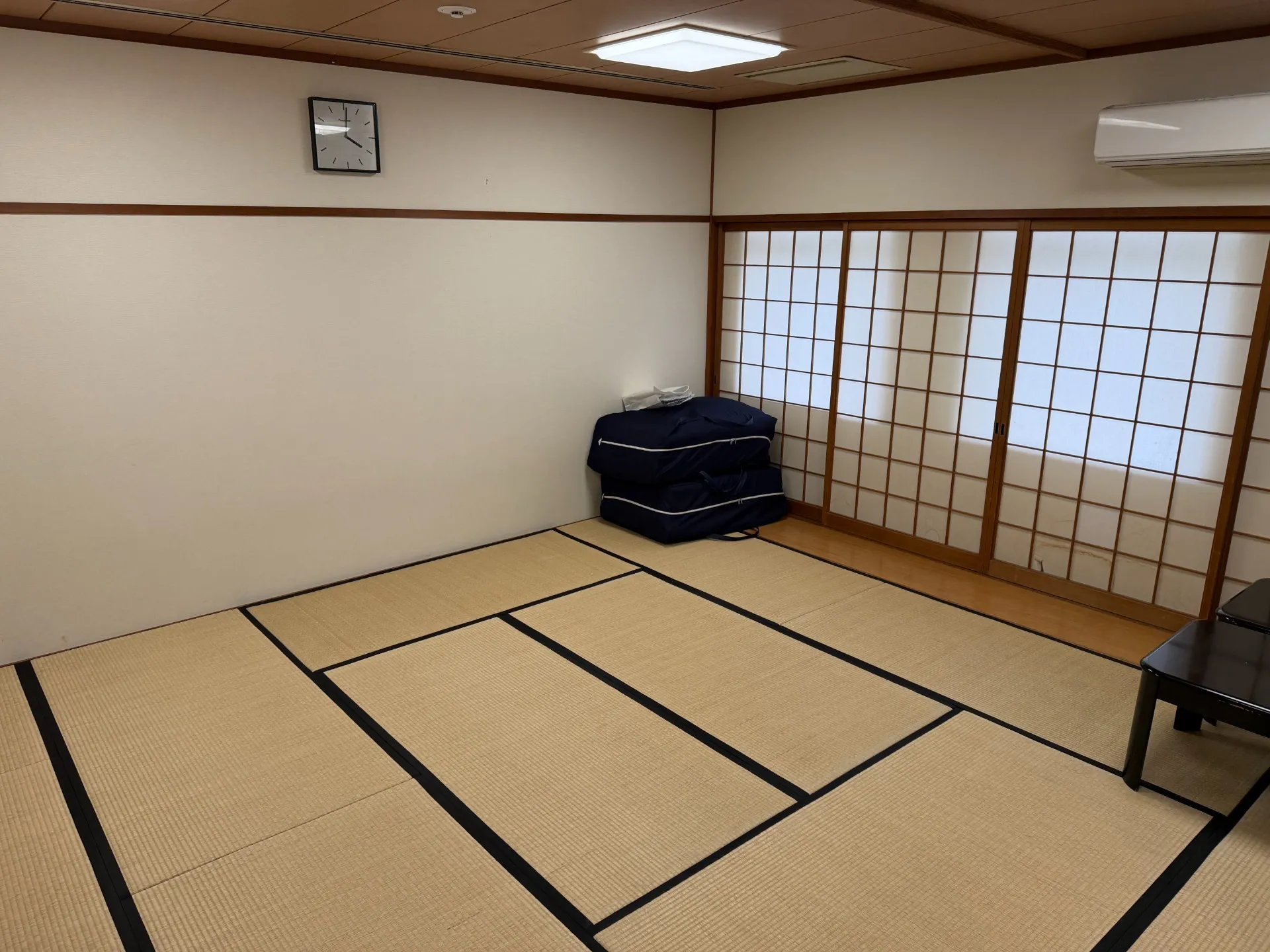 瓜破斎場　親族控室